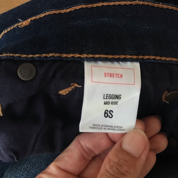 Express Mid Rise Faded Dark Wash legging Jeans - Picture 7 of 7